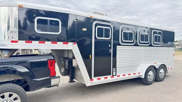 used Horse Trailers Other  for sale, in San Angelo, TX Thumbnail 3