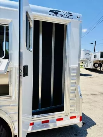 new Horse Trailers 4-Star Trailers  for sale, in San Angelo, TX Thumbnail 3