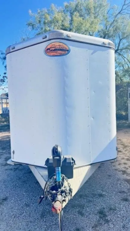 used Horse Trailers Sundowner Trailers  for sale, in San Angelo, TX Thumbnail 2