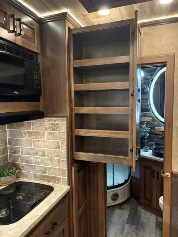 new Travel Trailers 4-Star Trailers  for sale, in San Angelo, TX Thumbnail 14