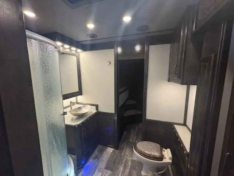 used Horse Trailers Bloomer  for sale, in San Angelo, TX Thumbnail 10