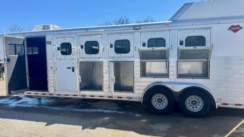 used Horse Trailers Hart Trailers  for sale, in San Angelo, TX Thumbnail 4