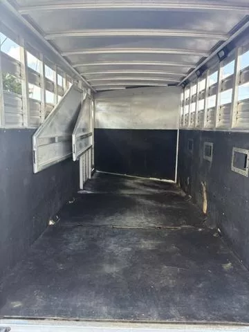 used Horse Trailers Exiss Trailers  for sale, in San Angelo, TX Thumbnail 4