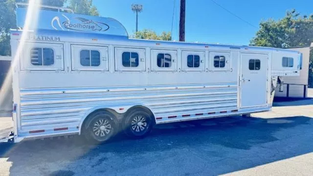 new Horse Trailers Platinum Coach  for sale, in San Angelo, TX Thumbnail 4