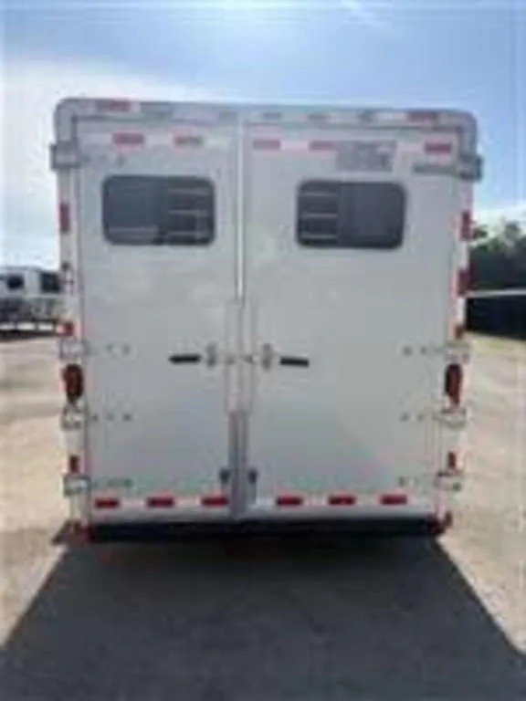 Trailer Image