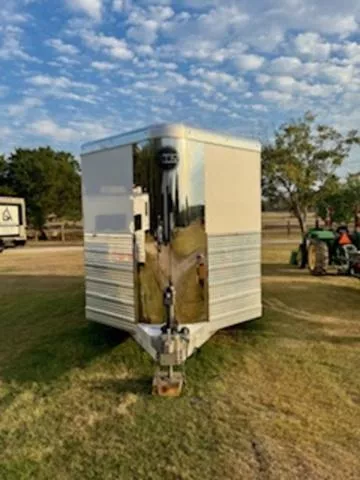 used Horse Trailers Bloomer  for sale, in San Angelo, TX Thumbnail 2