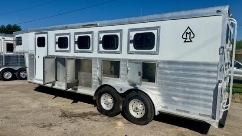 used Horse Trailers Bloomer  for sale, in San Angelo, TX Thumbnail 7