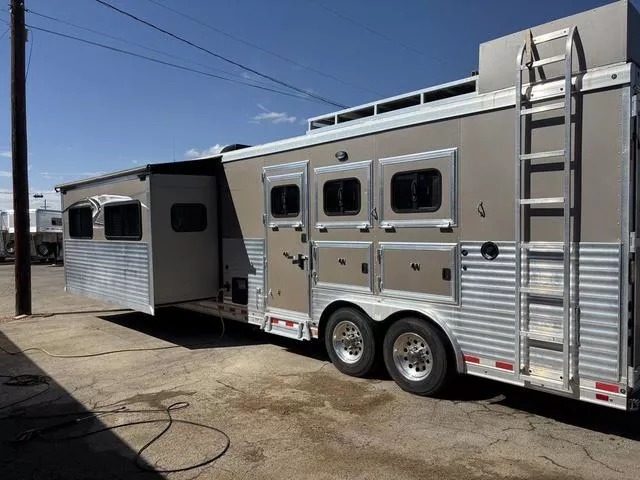 used Horse Trailers Lakota  for sale, in San Angelo, TX Thumbnail 7