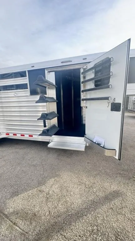 new Horse Trailers 4-Star Trailers  for sale, in San Angelo, TX Thumbnail 2