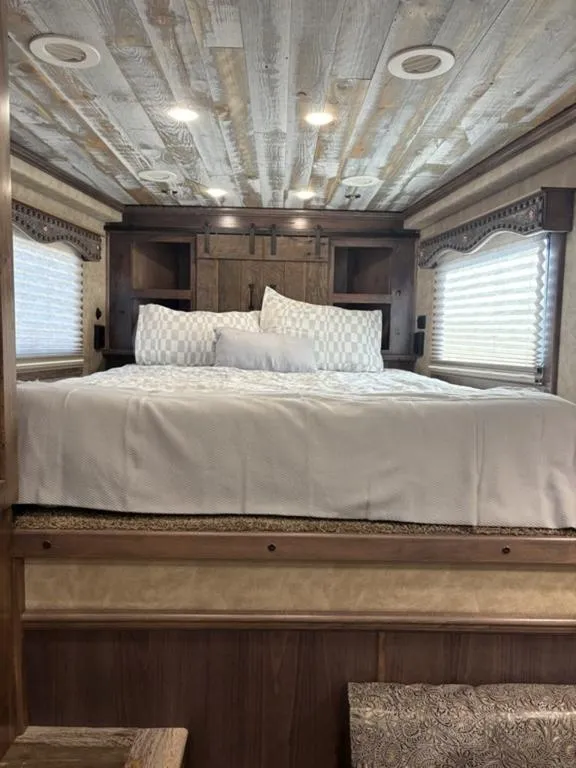 new Travel Trailers 4-Star Trailers  for sale, in San Angelo, TX Thumbnail 8