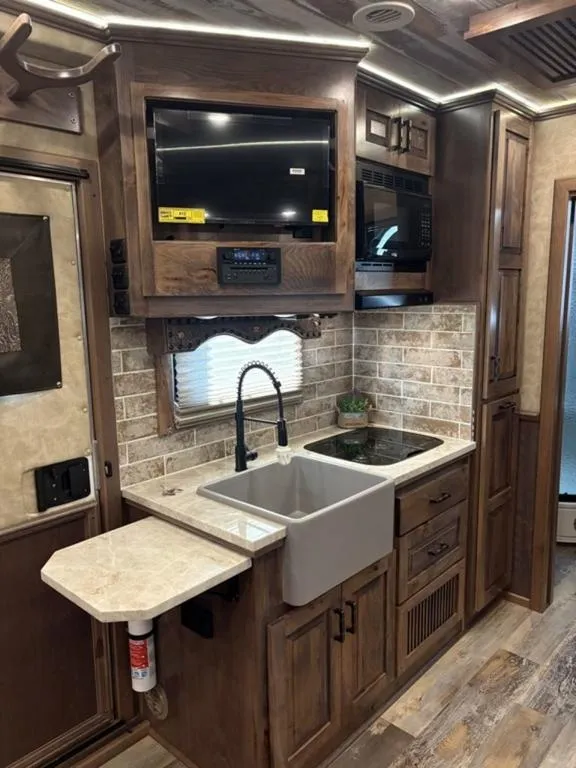 new Travel Trailers 4-Star Trailers  for sale, in San Angelo, TX Thumbnail 12