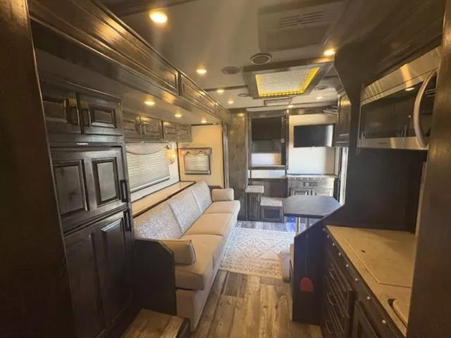 used Horse Trailers Bloomer  for sale, in San Angelo, TX Thumbnail 8