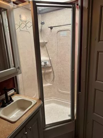 used Horse Trailers Platinum Coach  for sale, in San Angelo, TX Thumbnail 12