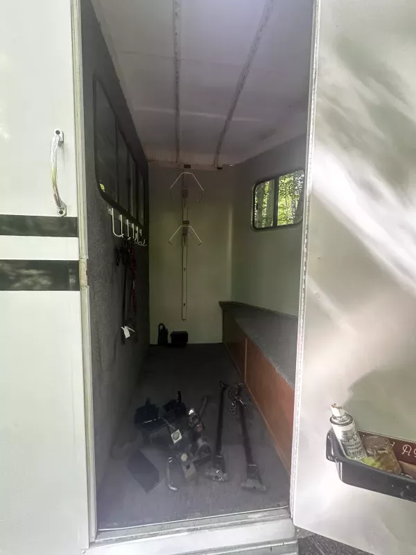 used Horse Trailers Equispirit Horse Trailers  for sale, in Willington, CT Thumbnail 2