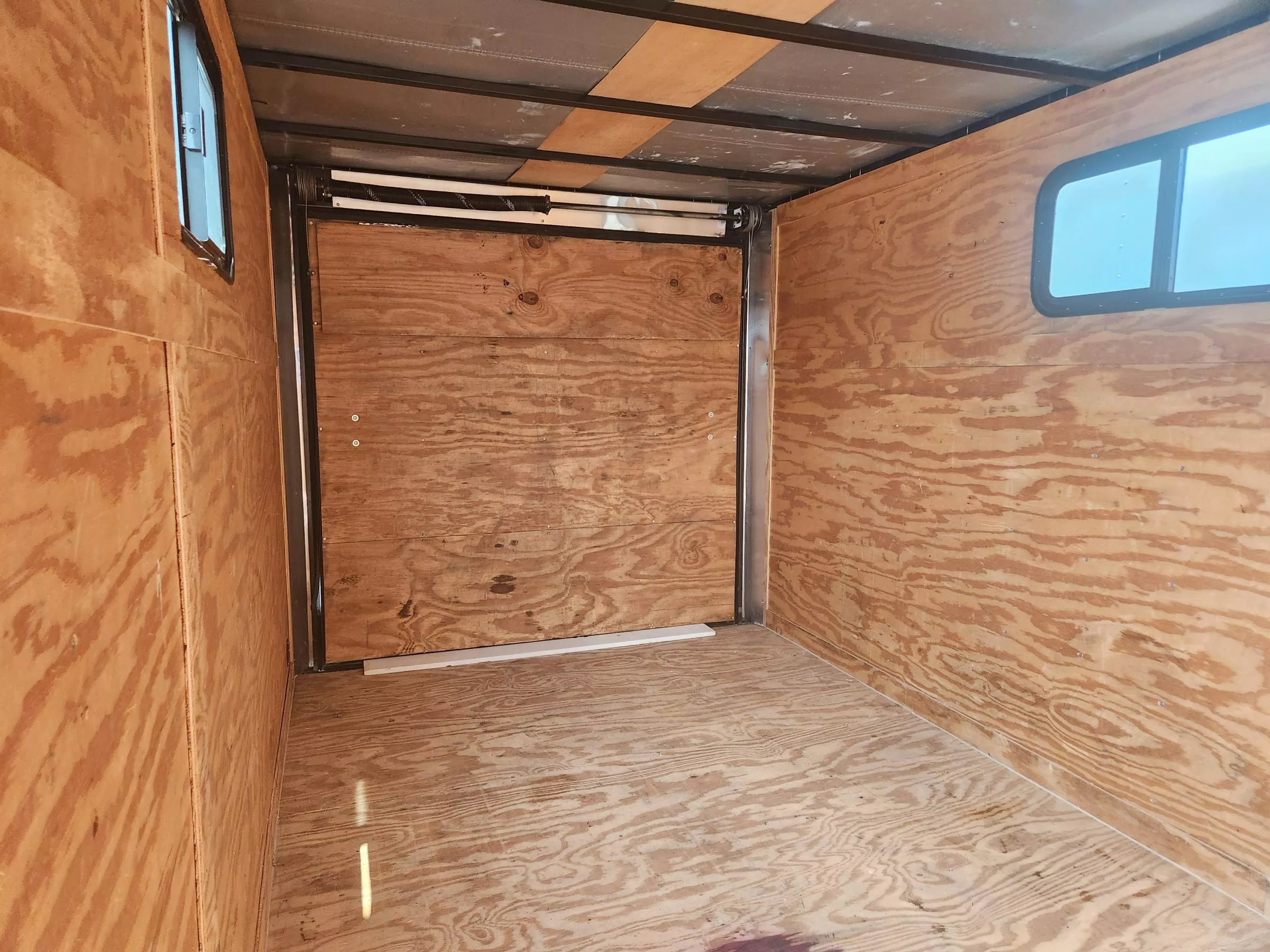 used Cargo (Enclosed) Trailers PowerLine Cargo  for sale, in Bowling Green, KY Thumbnail 6