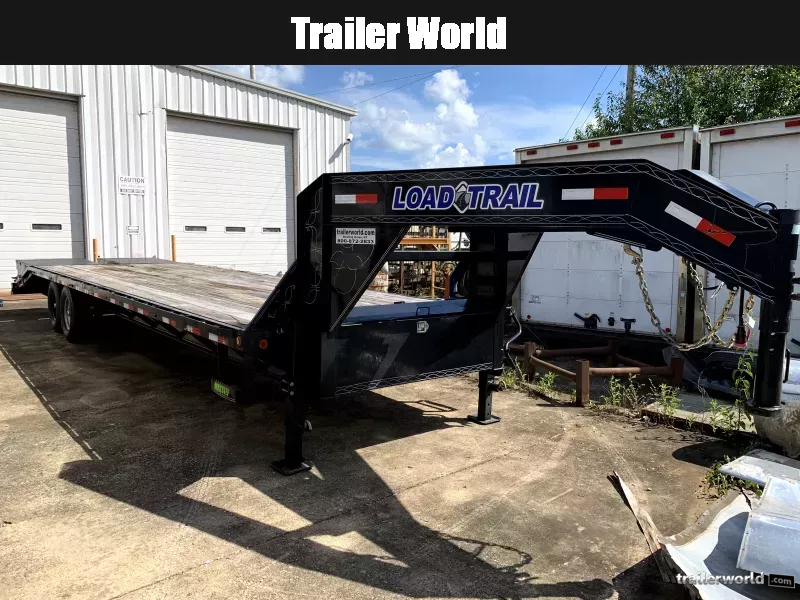 2022 Load Trail 102" x 30' (25+5) (2)7K Axles GN Equipment Trailer