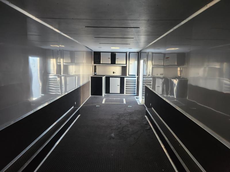 used Car Haulers / Racing Trailers Cargo Mate  for sale, in Bowling Green, KY Thumbnail 8