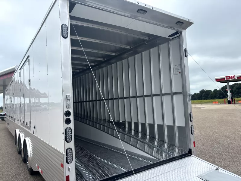 new Car Haulers / Racing Trailers Sundowner Trailers  for sale, in Bowling Green, KY Thumbnail 13
