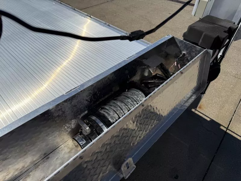 used Equipment / Flatbed Trailers Aluminum Trailer Group  for sale, in Bowling Green, KY Thumbnail 7