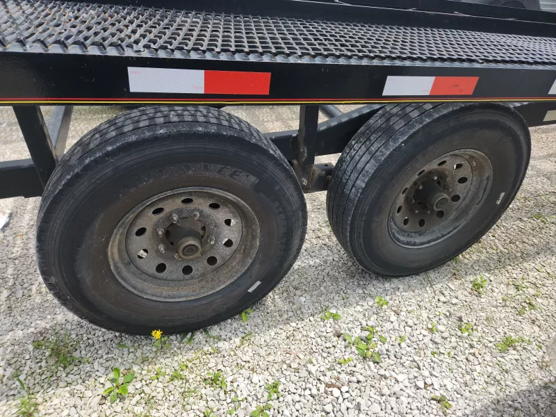 used Car Haulers / Racing Trailers TrailMaxx Trailers  for sale, in Bowling Green, KY Thumbnail 9