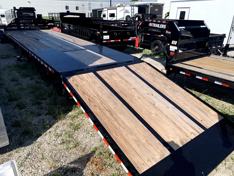 2025 Midsota 102" x 36' Dual Wheel (2)12K HUTCH AXLES Gooseneck 10FT Hydraulic Tail Equipment Trailer