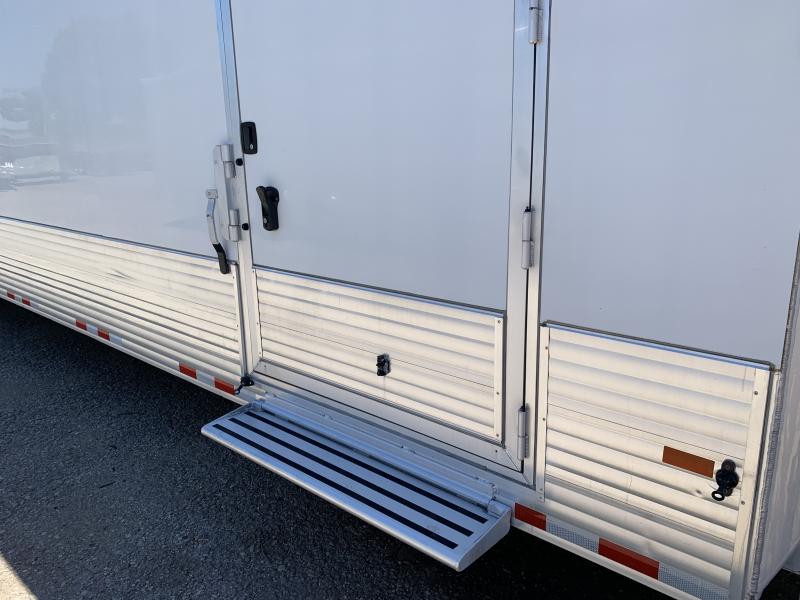 used Car Haulers / Racing Trailers Sundowner Trailers  for sale, in Bowling Green, KY Thumbnail 7