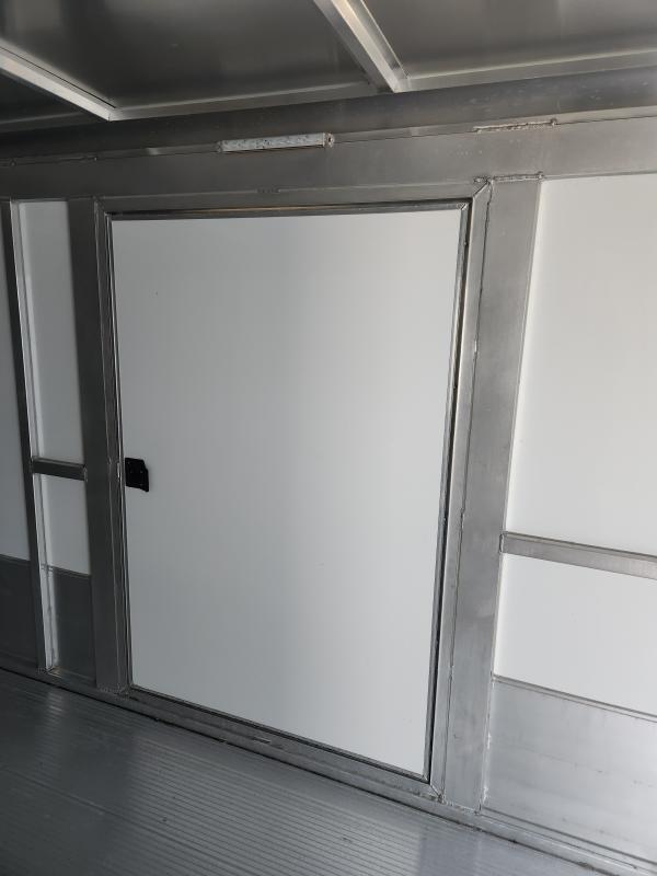 used Car Haulers / Racing Trailers Sundowner Trailers  for sale, in Bowling Green, KY Thumbnail 19