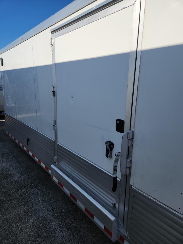 used Car Haulers / Racing Trailers Sundowner Trailers  for sale, in Bowling Green, KY Thumbnail 7