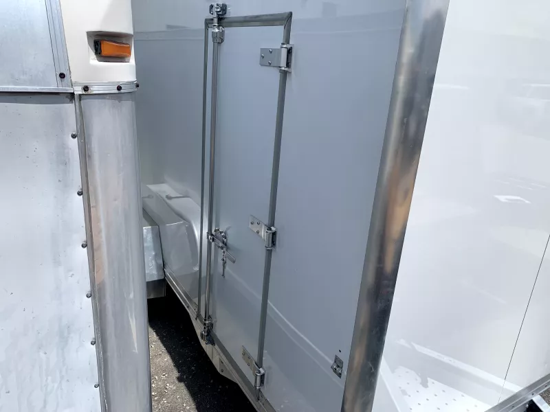 used Cargo (Enclosed) Trailers EBY  for sale, in Bowling Green, KY Thumbnail 5