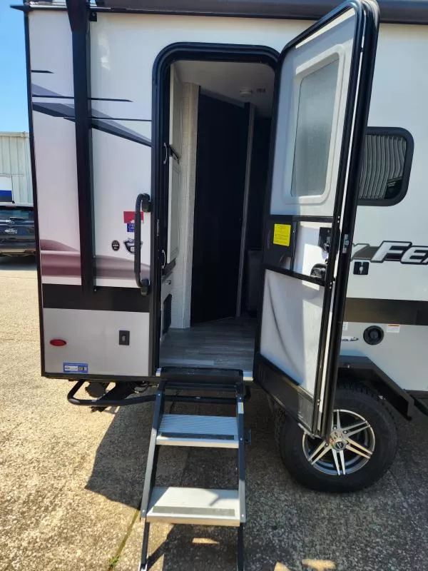 used Travel Trailers Jayco Jay Feather for sale, in Bowling Green, KY Thumbnail 15