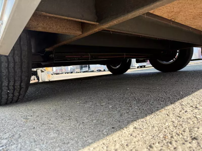 used Cargo (Enclosed) Trailers Kaufman Trailers  for sale, in Bowling Green, KY Thumbnail 9