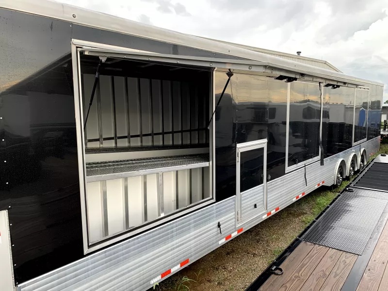 used Car Haulers / Racing Trailers Sundowner Trailers  for sale, in Bowling Green, KY Thumbnail 7