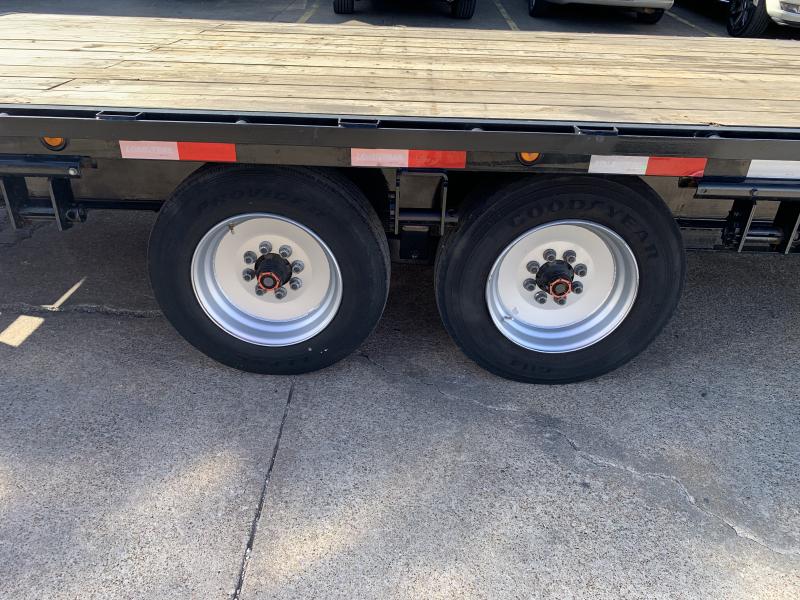 used Equipment / Flatbed Trailers Load Trail  for sale, in Bowling Green, KY Thumbnail 11