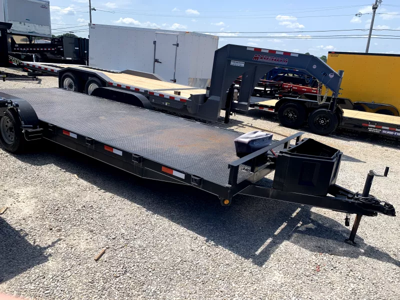 used Car Haulers / Racing Trailers P & T Trailers  for sale, in Bowling Green, KY Thumbnail 4