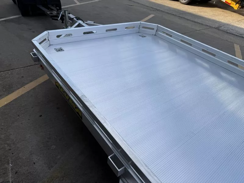 new Equipment / Flatbed Trailers Aluma  for sale, in Bowling Green, KY Thumbnail 5