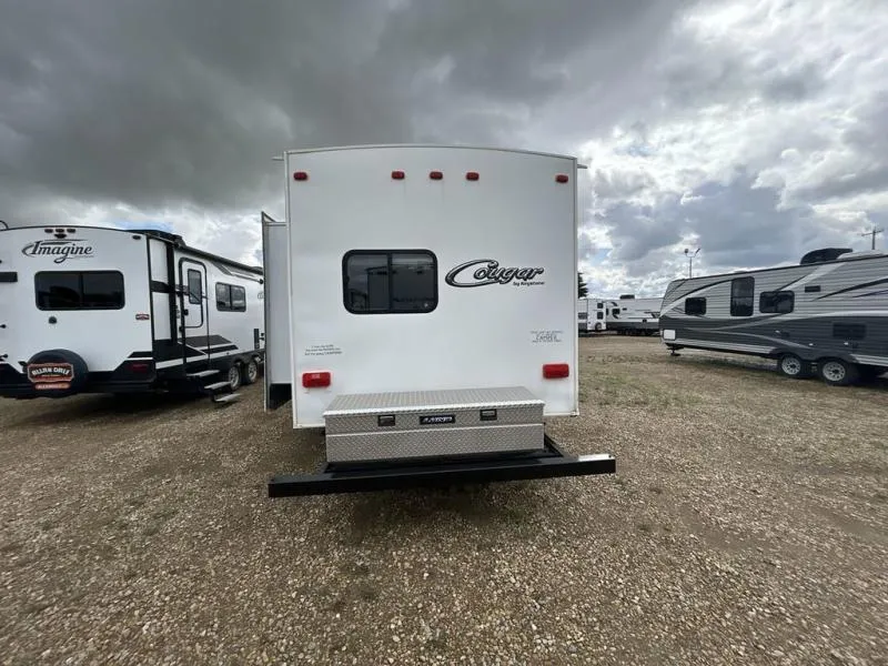 Trailer Image