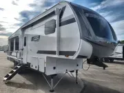 2025 Starcraft 304BHS 