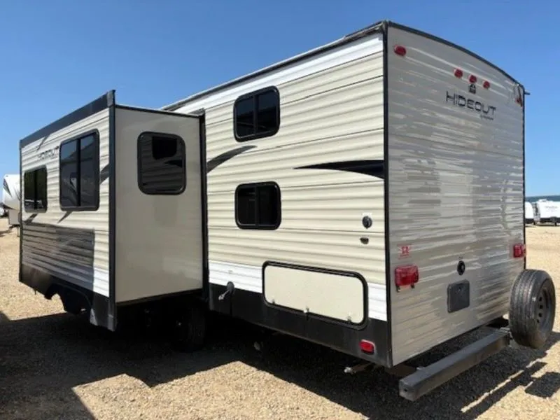 2018 Keystone RV hideout 26lhswe