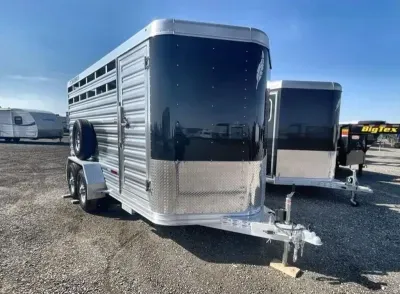 2025 Featherlite Trailers 8107-6716