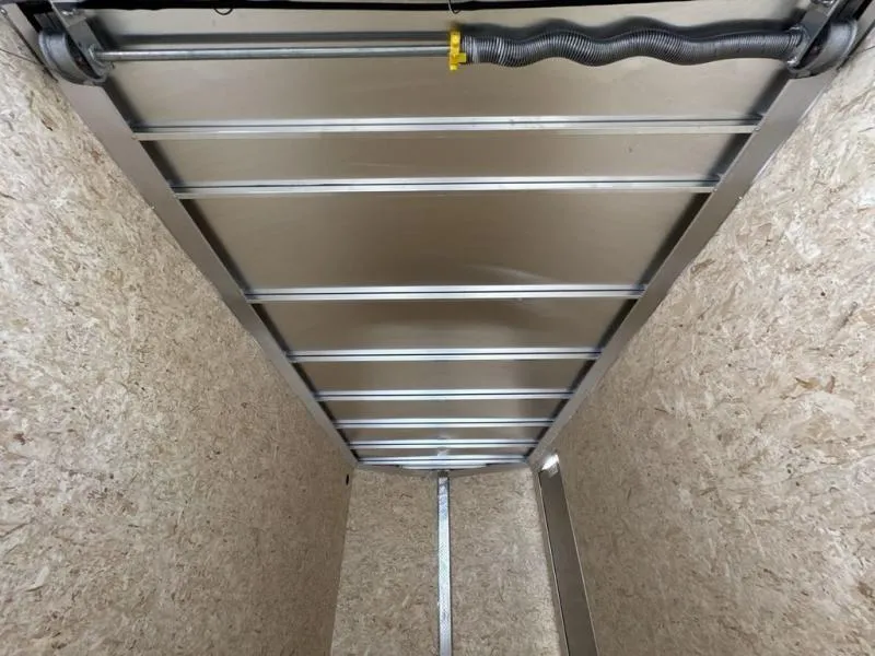 2025 Ez Hauler