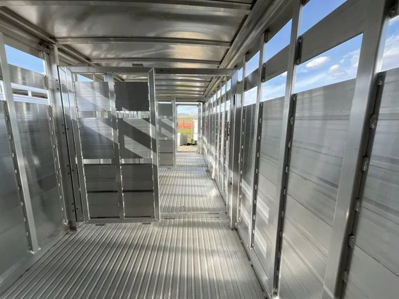 2025 Featherlite