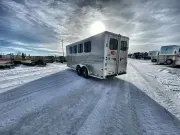 used Horse Trailers Sundowner Trailers  for sale, in Red Deer, AB Thumbnail 5