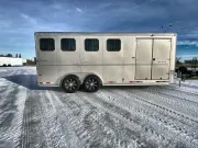 used Horse Trailers Sundowner Trailers  for sale, in Red Deer, AB Thumbnail 8