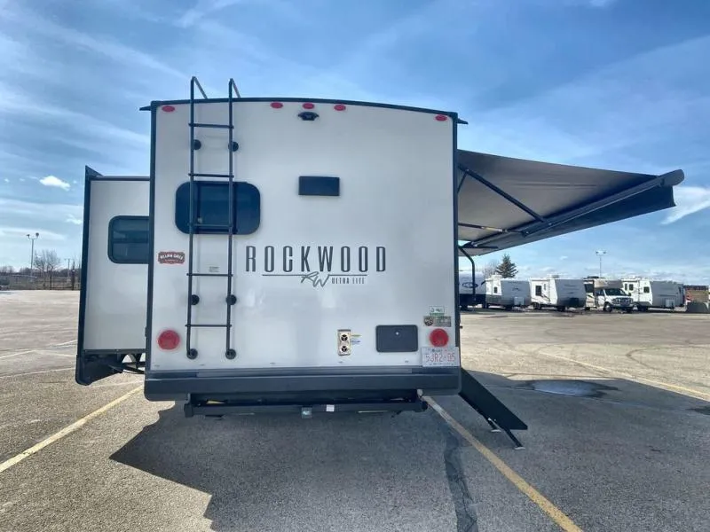 Trailer Image