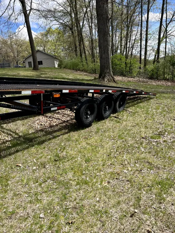 used Car Haulers / Racing Trailers Silverback Trailers  for sale, in Ypsilanti, MI Thumbnail 11
