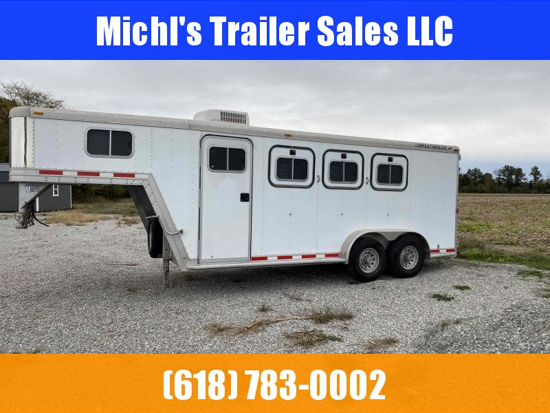 2000 Featherlite Horse Trailer Livestock Trailer 2000 Featherlite Horse Trailer Livestock Trailer