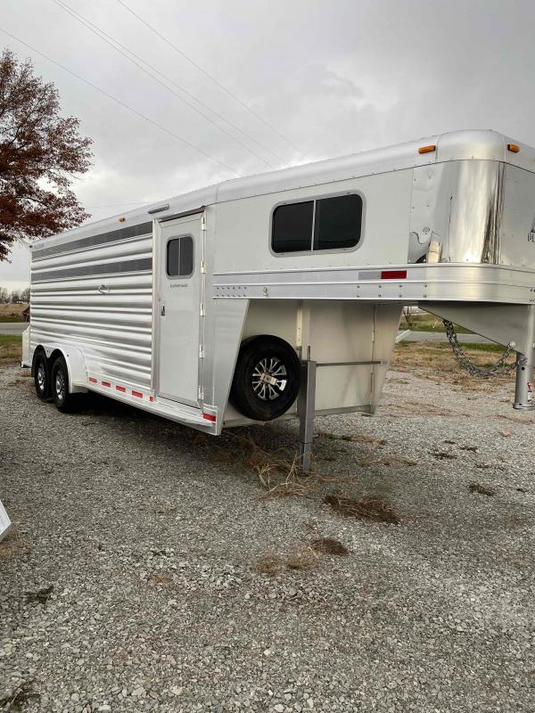 2021 Platinum Coach C-SPORT Horse Trailer 2021 Platinum Coach C-SPORT Horse Trailer