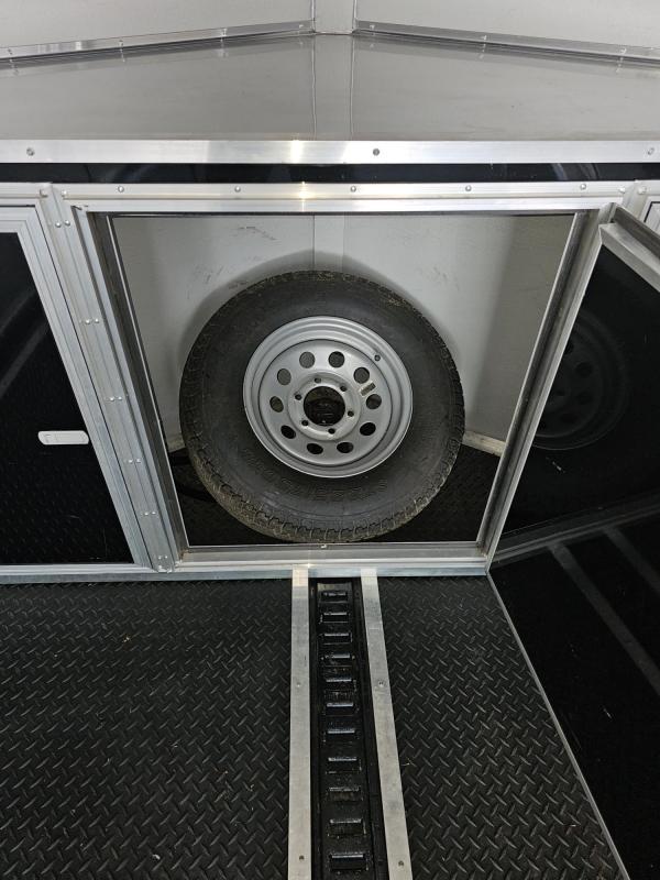 used Car Haulers / Racing Trailers Diamond Cargo  for sale, in Hickory, NC Thumbnail 7