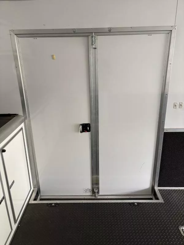 used Car Haulers / Racing Trailers Continental Cargo  for sale, in Hickory, NC Thumbnail 11