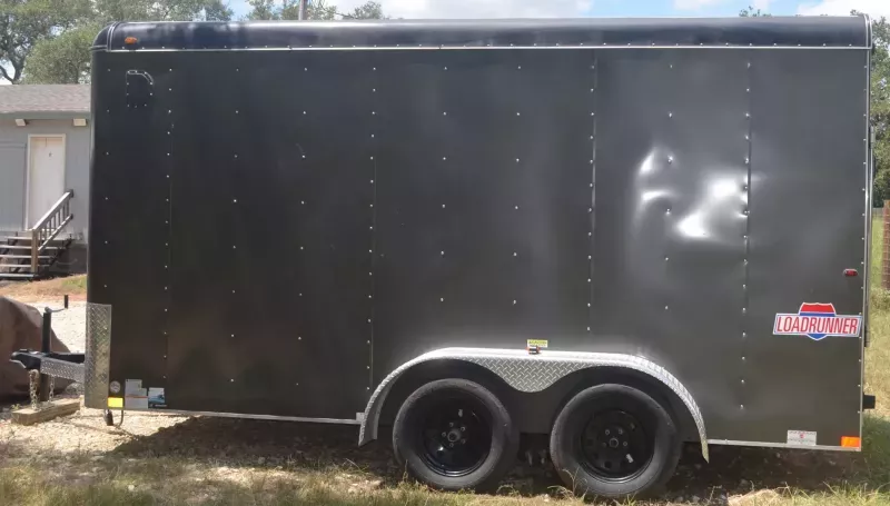 used Cargo (Enclosed) Trailers Load Runner Enclosed Cargo Trailer  for sale, in Yorktown, TX Thumbnail 2